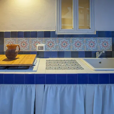 Holiday home Degli Avi, Nel Borgo Marinaro *