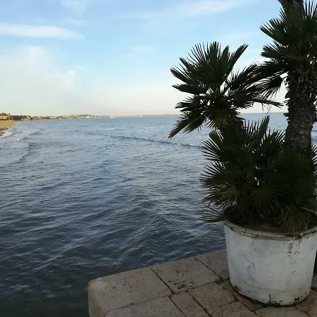 Degli Avi, Nel Borgo Marinaro Holiday home *
